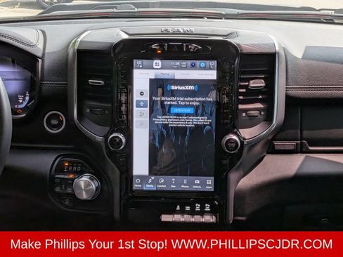 Used 2024 RAM 1500 Laramie AWD/4WD image 17