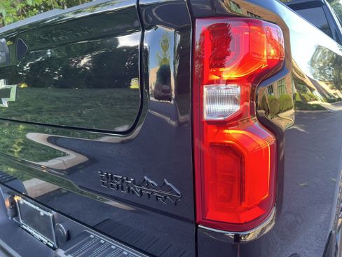 Used 2024 Chevrolet Silverado 1500 High Country w/ Midnight Edition AWD/4WD image 56