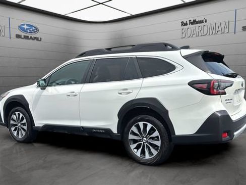Used 2025 Subaru Outback Limited AWD/4WD image 8