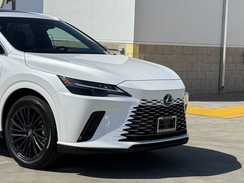 New 2026 Lexus RX 350 FWD image 3