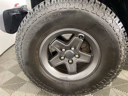 Used 2020 Jeep Gladiator Rubicon image 24