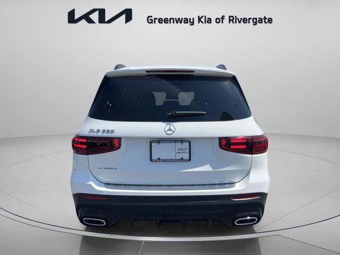 Used 2024 Mercedes-Benz GLB 250 image 6