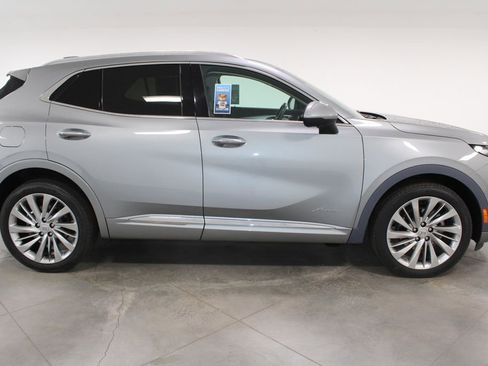 Used 2024 Buick Envision Avenir image 11