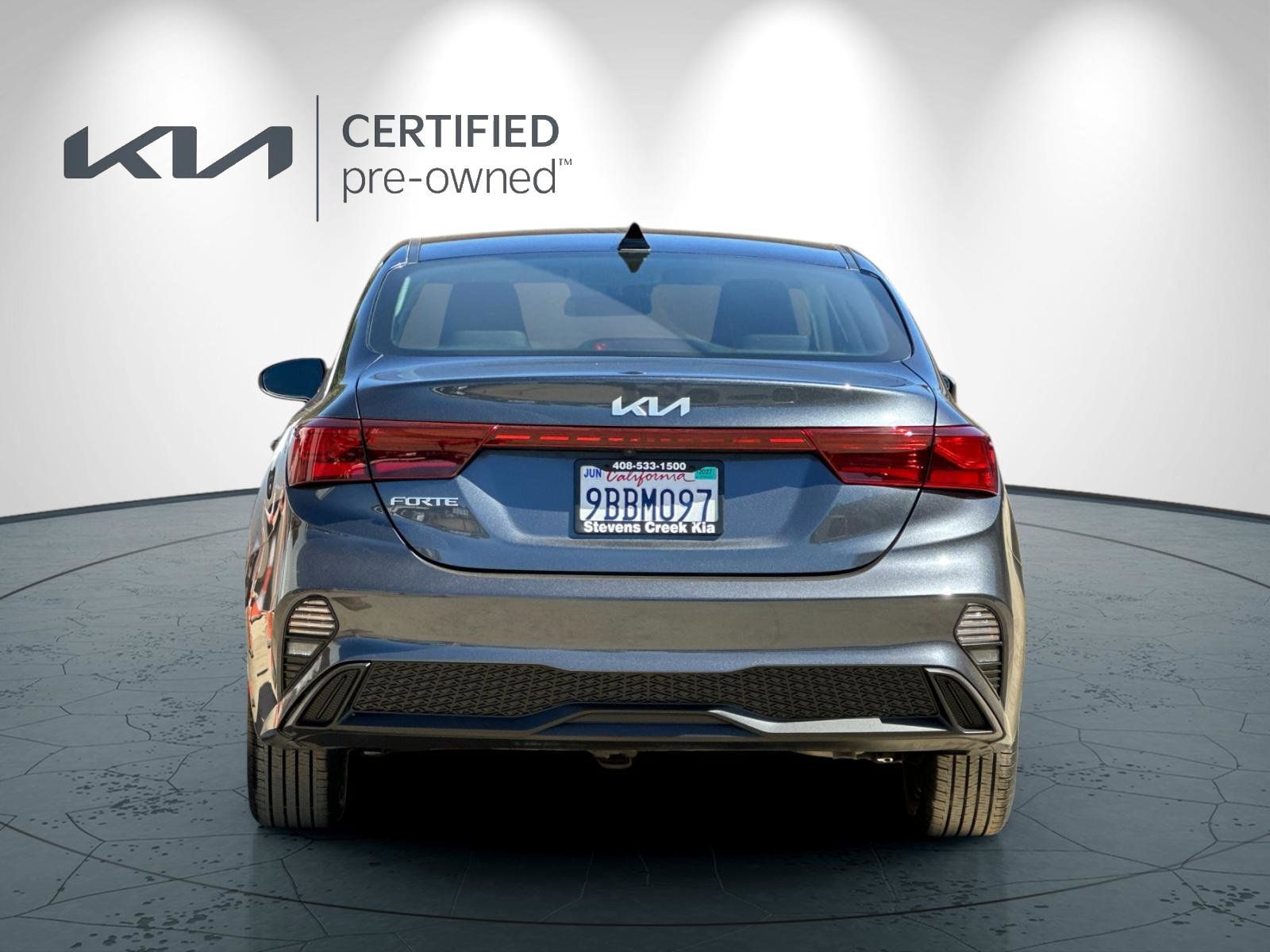 Used 2022 Kia Forte LXS FWD image 5