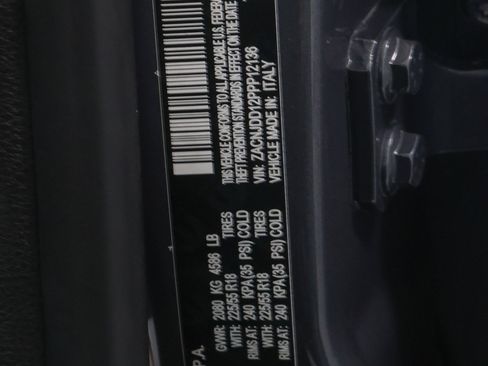 Used 2023 Jeep Renegade Limited AWD/4WD image 31