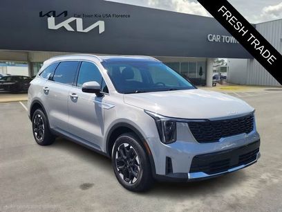 Certified 2024 Kia Sorento S w/ Panoramic Sunroof Package