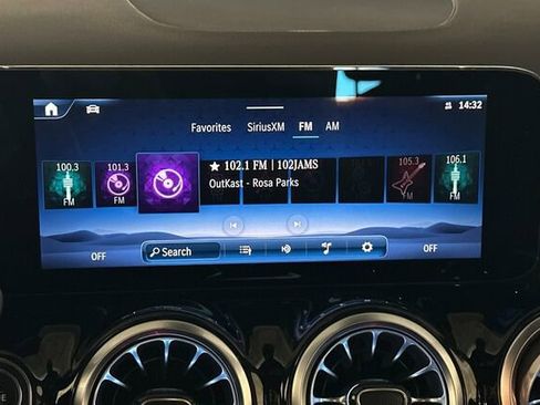 Certified 2025 Mercedes-Benz GLA 250 GLA 250 image 23