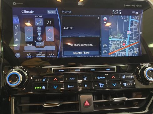 Used 2021 Toyota Highlander Platinum image 25