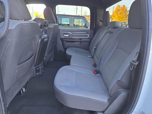 Used 2023 RAM 2500 Big Horn w/ Level 1 Equipment Group image 15