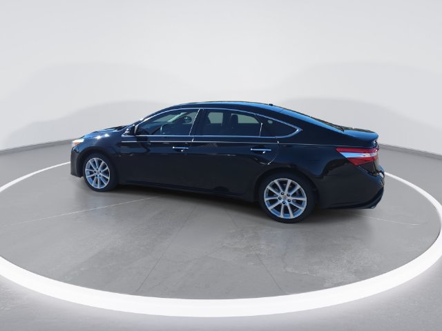 Used 2013 Toyota Avalon XLE Touring FWD image 6