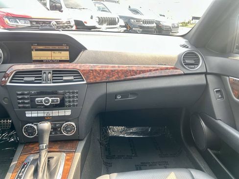 Used 2012 Mercedes-Benz C 250 Sedan w/ Multimedia Pkg image 20