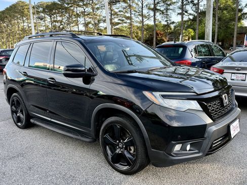 Used 2019 Honda Passport Elite image 2