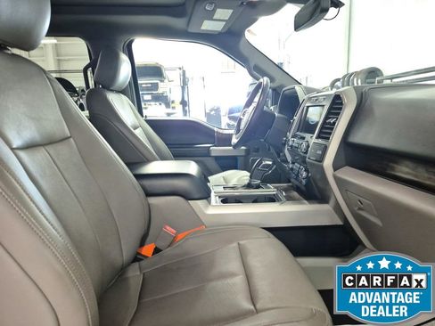 Used 2019 Ford F150 Lariat w/ Equipment Group 501A Mid AWD/4WD image 24