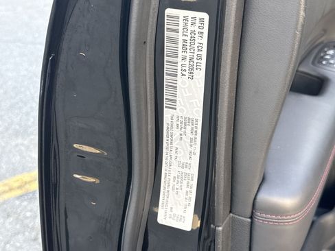 Used 2022 Dodge Durango R/T AWD/4WD image 30