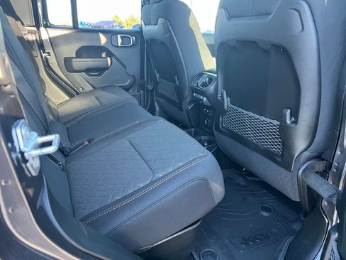 New 2026 Jeep Gladiator Mojave image 89