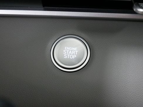 New 2025 Hyundai Elantra Sport image 15