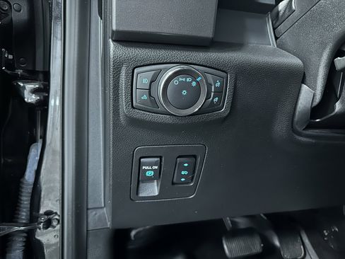 Used 2019 Ford F150 XLT w/ Equipment Group 302A Luxury image 30