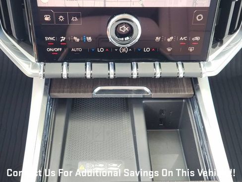 New 2026 GMC Acadia Denali w/ Super Cruise Package FWD image 14