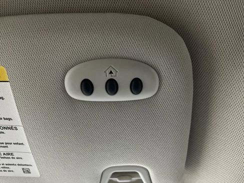 Used 2023 Ford Edge SEL w/ Convenience Package image 28