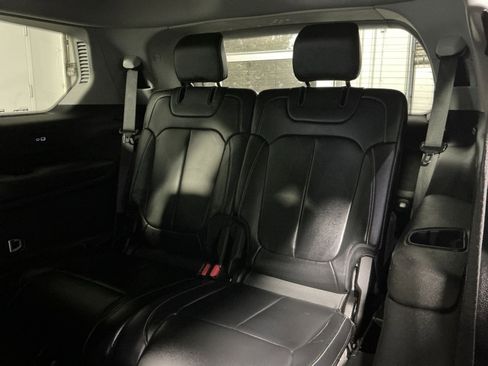 Used 2021 Jeep Grand Cherokee L Limited AWD/4WD image 25