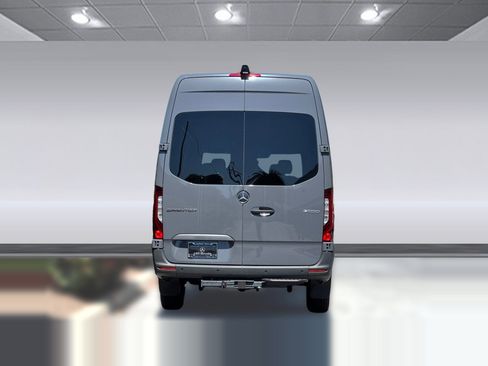 New 2025 Mercedes-Benz Sprinter 2500 image 10