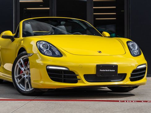 Used 2014 Porsche Boxster S RWD image 9
