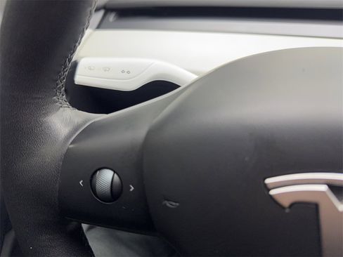 Used 2021 Tesla Model 3 Performance image 55