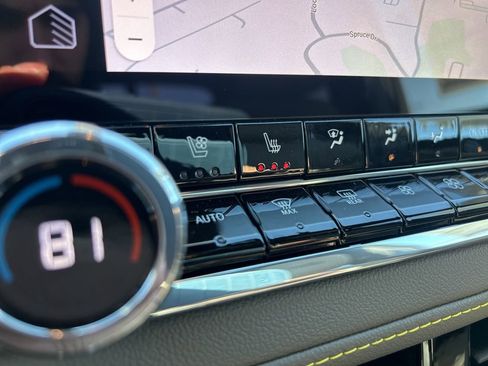 New 2026 Chevrolet Colorado ZR2 w/ ZR2 Bison Edition image 36