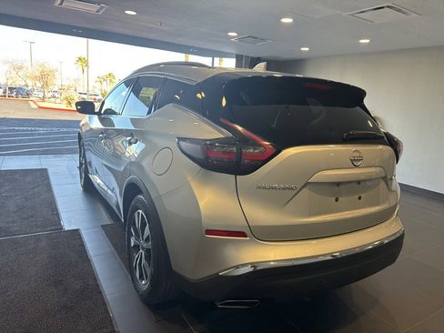 Used 2023 Nissan Murano SV image 12