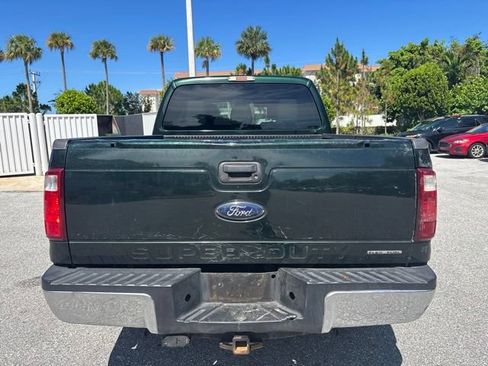 Used 2016 Ford F250 XLT w/ XLT Interior Package AWD/4WD image 3