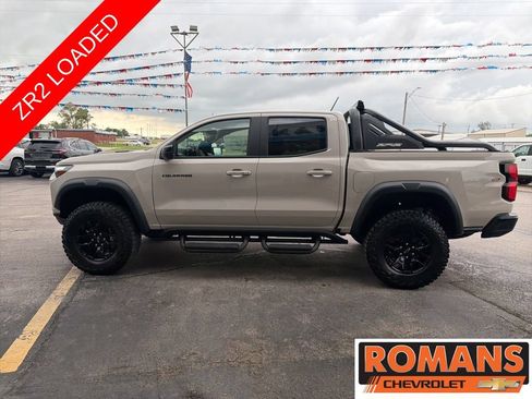 New 2026 Chevrolet Colorado ZR2 w/ Midnight Edition AWD/4WD image 6