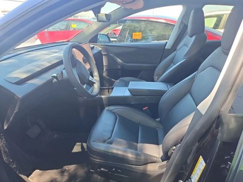 Used 2026 Tesla Model Y AWD image 2