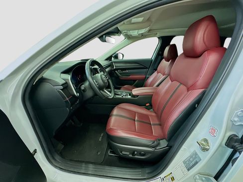 Used 2025 MAZDA CX-50 AWD 2.5 Hybrid w/ Premium Pkg image 13