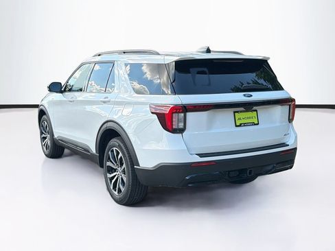 New 2026 Ford Explorer ST-Line AWD/4WD image 7