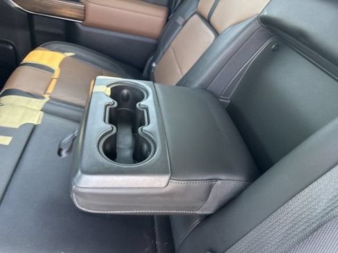 Used 2020 Chevrolet Silverado 1500 High Country w/ Z71 Off-Road Package AWD/4WD image 22