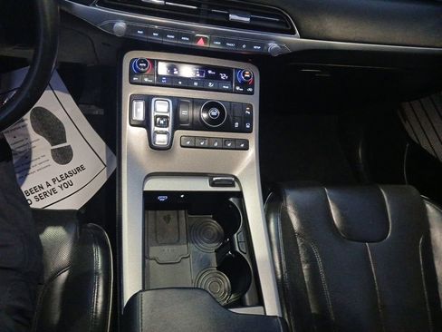 Used 2021 Hyundai Palisade Calligraphy image 12