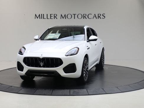 New 2025 Maserati Grecale Modena AWD/4WD image 12