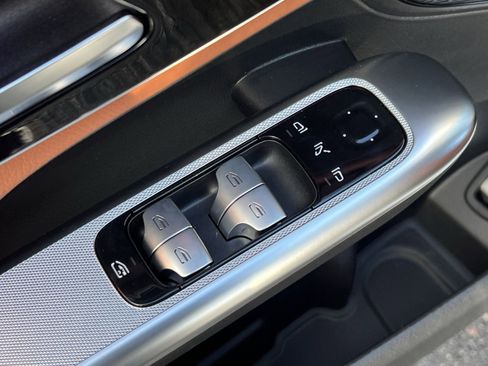 New 2026 Mercedes-Benz GLC 300 4MATIC image 13