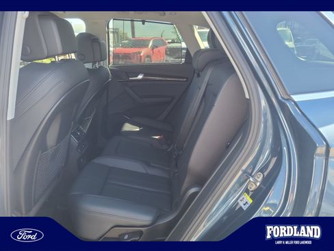 Used 2018 Audi Q5 2.0T Premium Plus AWD/4WD image 17