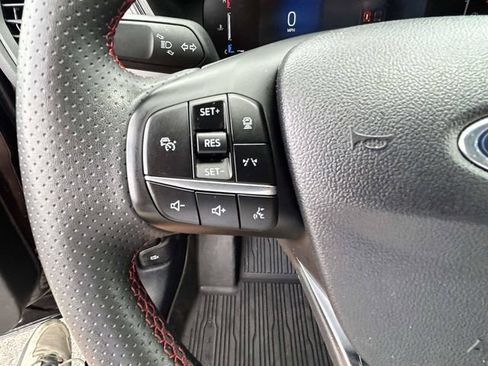 Certified 2024 Ford Escape ST-Line w/ Tech Pack #1 AWD/4WD image 27