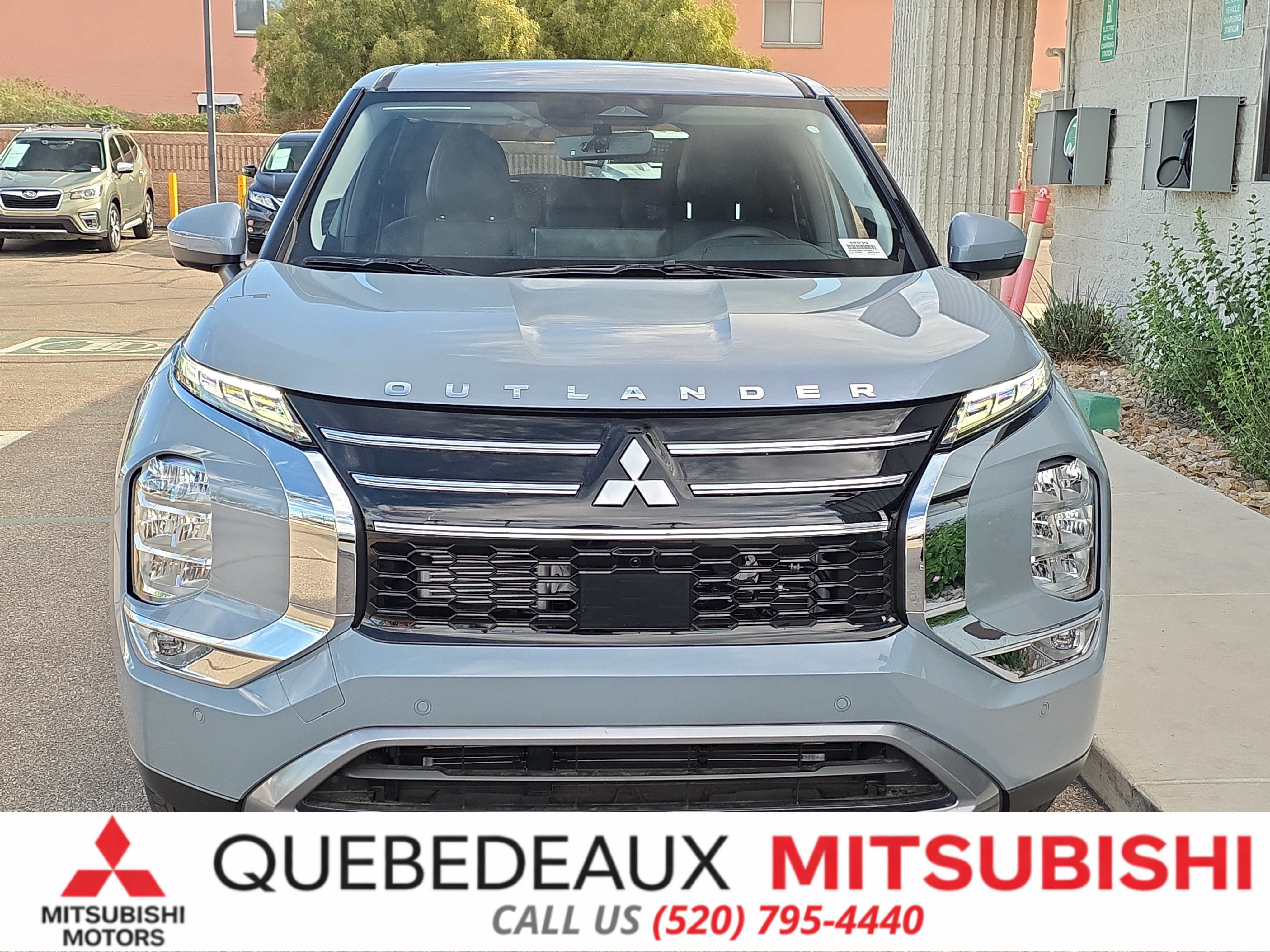 New 2026 Mitsubishi Outlander SE FWD image 2