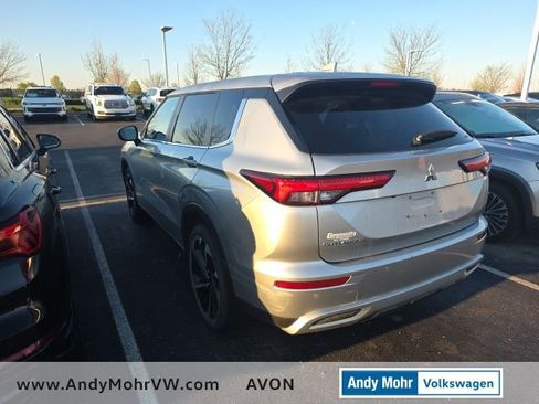 Used 2023 Mitsubishi Outlander Ralliart image 4