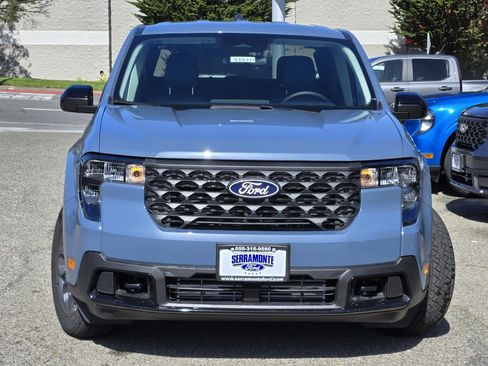 New 2025 Ford Maverick XLT w/ XLT Luxury Package image 3