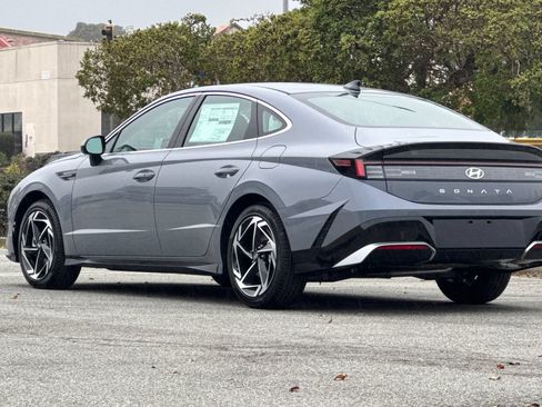 New 2026 Hyundai Sonata SEL FWD image 6