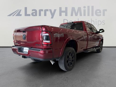 Used 2019 RAM 2500 Laramie w/ Night Edition AWD/4WD image 5