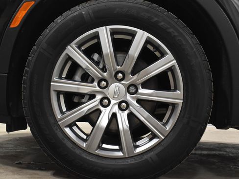 Used 2020 Cadillac XT4 Premium Luxury FWD image 36