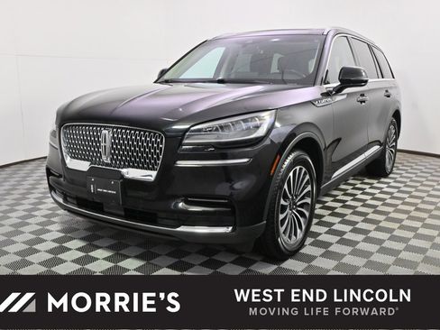 Used 2023 Lincoln Aviator Standard w/ Premium Package image 1