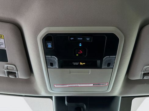 Used 2024 Toyota Tundra SR5 w/ SR5 Premium Package image 18