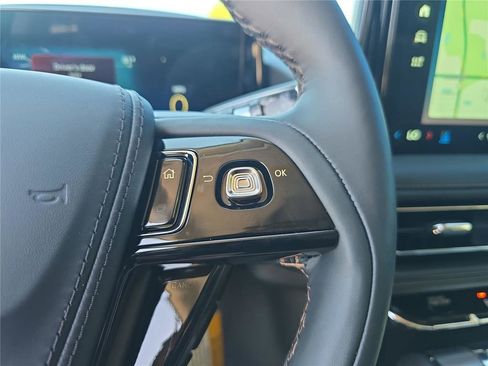 New 2026 Lincoln Aviator 2WD image 22