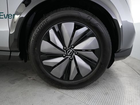 Used 2024 Nissan Ariya AWD image 20